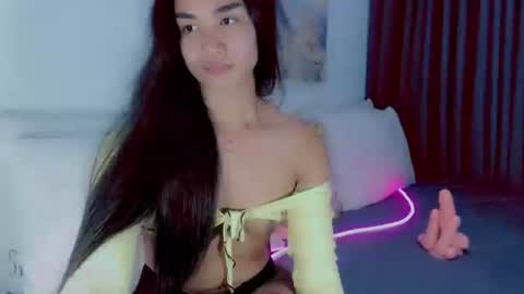 Snapshot of trexiesugar_cum chatting on December 16, 2025, 5:40 pm LOML online show from December 16, 2025, 5:40 pm
