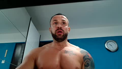 tridentmuscles online show from March 9, 2025, 8:21 pm