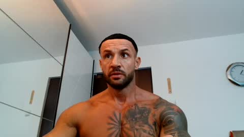 Snapshot of tridentmuscles chatting on July 13, 2026, 10:40 am tridentmuscles online show from July 13, 2026, 10:40 am