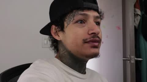 Snapshot of trieone chatting on September 13, 2025, 11:54 am - trieone online show from September 13, 2025, 11:54 am