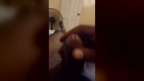 Snapshot of trinislim1868 chatting on July 7, 2026, 4:26 am Antique-Shirt2516 online show from July 7, 2026, 4:26 am