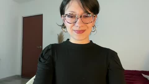 Snapshot of trinitysecrets chatting on September 15, 2025, 8:09 pm trinitysecrets online show from September 15, 2025, 8:09 pm