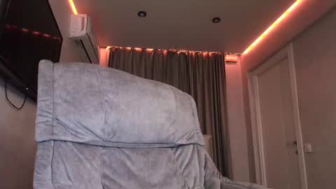 Snapshot of tripleprinces chatting on March 12, 2025, 6:11 pm tripleprinces online show from March 12, 2025, 6:11 pm