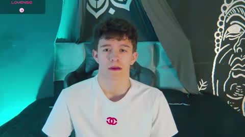 Snapshot of trisstan_kane chatting on June 20, 2026, 11:46 am trisstan_kane online show from June 20, 2026, 11:46 am