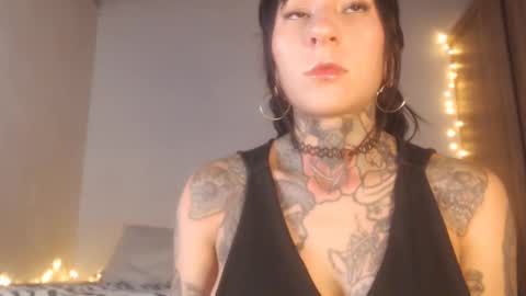 Snapshot of tristan_fantasycam22 chatting on March 2, 2025, 8:29 pm Tristan And Samara online show from March 2, 2025, 8:29 pm