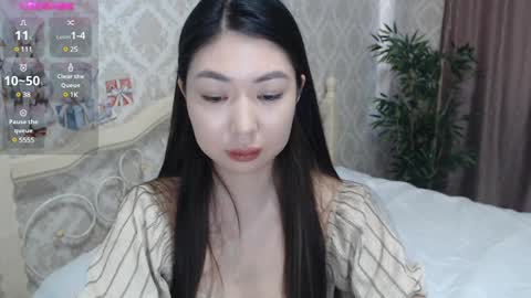 Aya online show from January 11, 2025, 11:12 am