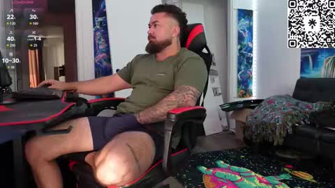 Snapshot of tristanhardwood chatting on December 21, 2025, 6:48 pm tristanhardwood online show from December 21, 2025, 6:48 pm