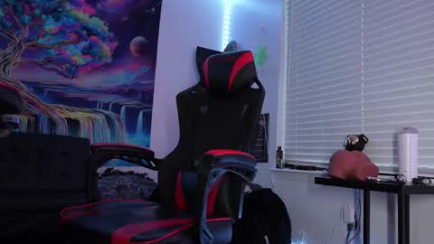 Snapshot of tristanhardwood chatting on February 15, 2026, 11:12 pm tristanhardwood online show from February 15, 2026, 11:12 pm