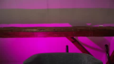 Triton online show from November 11, 2025, 6:41 pm