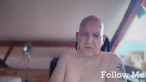 Triton online show from June 21, 2026, 11:57 am