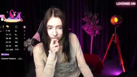 trix_void online show from February 14, 2026, 9:28 am