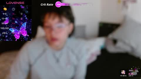 Kitty online show from December 5, 2025, 4:21 am
