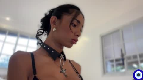 Snapshot of trixieemerald chatting on May 27, 2026, 11:24 pm trixieemerald online show from May 27, 2026, 11:24 pm
