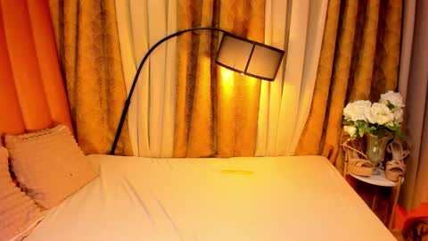 TRIXIE online show from January 5, 2026, 10:57 pm