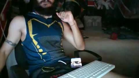 Andrew online show from April 30, 2026, 1:39 pm