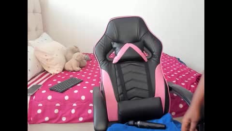 Snapshot of trizzytariaa chatting on February 1, 2025, 11:21 am Taria online show from February 1, 2025, 11:21 am