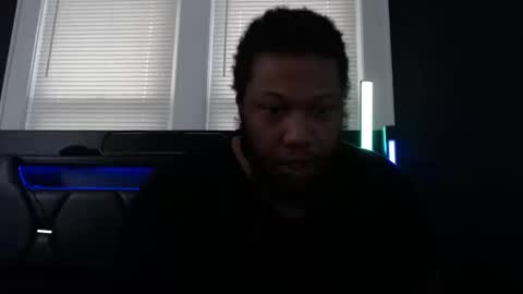 Snapshot of trmdstrong chatting on October 12, 2025, 9:03 pm Trmdstrong online show from October 12, 2025, 9:03 pm