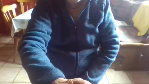 Snapshot of trobelle chatting on April 12, 2026, 10:31 am trobelle online show from April 12, 2026, 10:31 am
