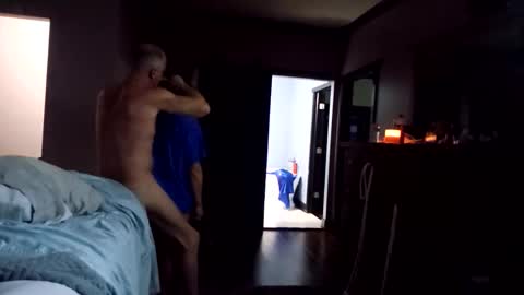 Snapshot of trojanswingers chatting on November 10, 2025, 11:04 pm trojanswingers online show from November 10, 2025, 11:04 pm