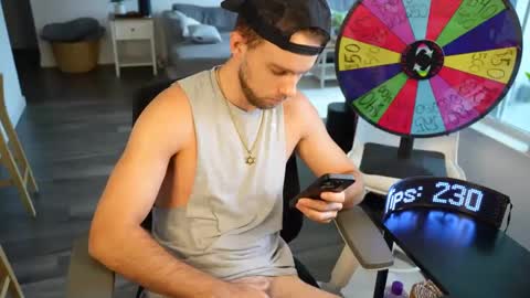 Troy Green online show from September 11, 2025, 9:04 pm