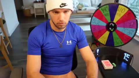 Snapshot of troy_greenxo chatting on June 4, 2026, 9:21 pm Troy Green online show from June 4, 2026, 9:21 pm