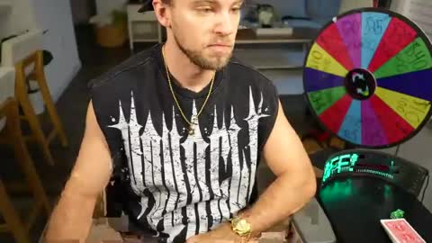 Snapshot of troy_greenxo chatting on June 11, 2026, 9:57 pm Troy Green online show from June 11, 2026, 9:57 pm