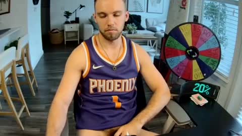 Snapshot of troy_greenxo chatting on June 20, 2026, 10:01 pm Troy Green online show from June 20, 2026, 10:01 pm