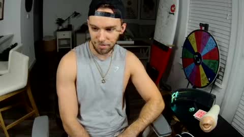 Snapshot of troy_greenxo chatting on June 30, 2026, 2:34 am Troy Green online show from June 30, 2026, 2:34 am
