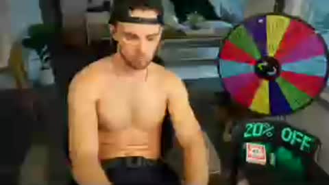 Snapshot of troy_greenxo chatting on July 8, 2026, 11:20 pm Troy Green online show from July 8, 2026, 11:20 pm