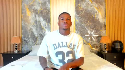 Snapshot of troykhalil chatting on March 5, 2025, 8:10 pm Troy Khalil online show from March 5, 2025, 8:10 pm