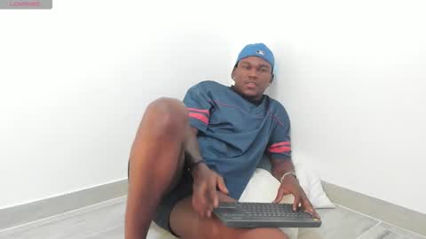 Snapshot of troykhalil chatting on November 14, 2025, 12:42 am Troy Khalil online show from November 14, 2025, 12:42 am