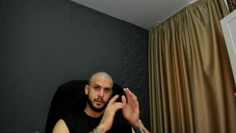 TroyWade online show from June 7, 2026, 4:16 am