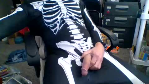 truk1976 online show from January 26, 2025, 7:20 pm