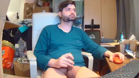 Trustmelove online show from February 6, 2025, 7:13 am