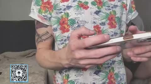 Snapshot of trystoph chatting on February 11, 2025, 5:50 pm Treistoph online show from February 11, 2025, 5:50 pm