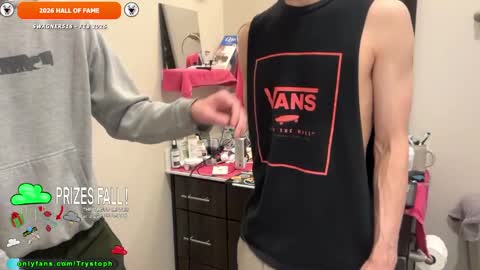 Snapshot of trystoph chatting on April 13, 2026, 12:05 am Treistoph online show from April 13, 2026, 12:05 am