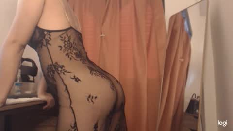 Snapshot of ts_samantha22 chatting on June 5, 2026, 12:28 am Samantha Eli online show from June 5, 2026, 12:28 am