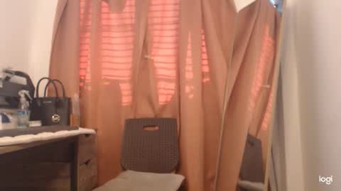 Snapshot of ts_samantha22 chatting on June 10, 2026, 11:03 pm Samantha Eli online show from June 10, 2026, 11:03 pm