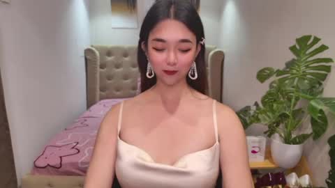 Snapshot of ts_yoshi_ chatting on July 9, 2026, 10:25 pm ts_yoshi_ online show from July 9, 2026, 10:25 pm