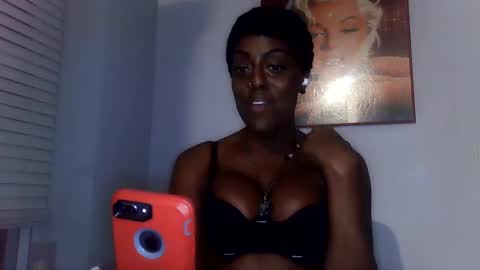 Amber White online show from January 22, 2025, 7:57 am