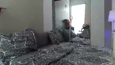 Amber White online show from September 15, 2025, 9:59 pm