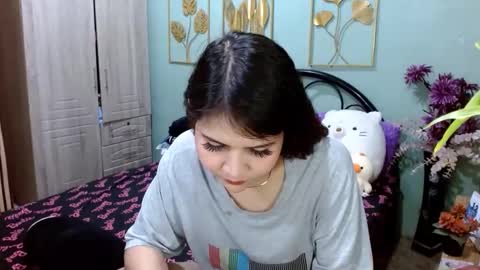 Snapshot of tsempress chatting on January 22, 2025, 4:55 pm SHENA online show from January 22, 2025, 4:55 pm