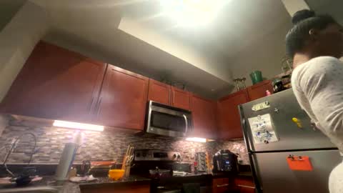 Snapshot of tsfoxx chatting on October 1, 2025, 3:40 pm tsfoxx online show from October 1, 2025, 3:40 pm