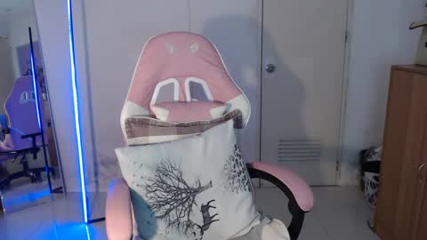 tsgilian_exoticbeauty online show from March 8, 2025, 4:34 am