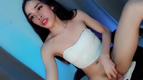 Snapshot of tsgirl_kathalina chatting on March 12, 2025, 11:01 pm tsgirl_kathalina online show from March 12, 2025, 11:01 pm
