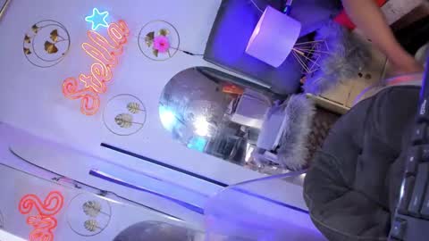 Snapshot of tshotfuckingyanzxx chatting on January 23, 2025, 5:45 am Stella Hanlon - - online show from January 23, 2025, 5:45 am