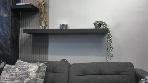Lexi Longg online show from July 16, 2026, 12:05 am