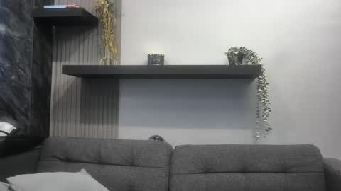 Lexi Longg online show from July 17, 2026, 12:17 am