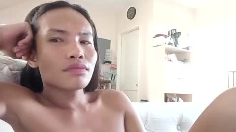tsmoreal online show from June 22, 2026, 3:36 am