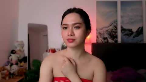 Snapshot of tsnathaliasilvana chatting on April 7, 2026, 12:16 pm Bella Ratbu online show from April 7, 2026, 12:16 pm